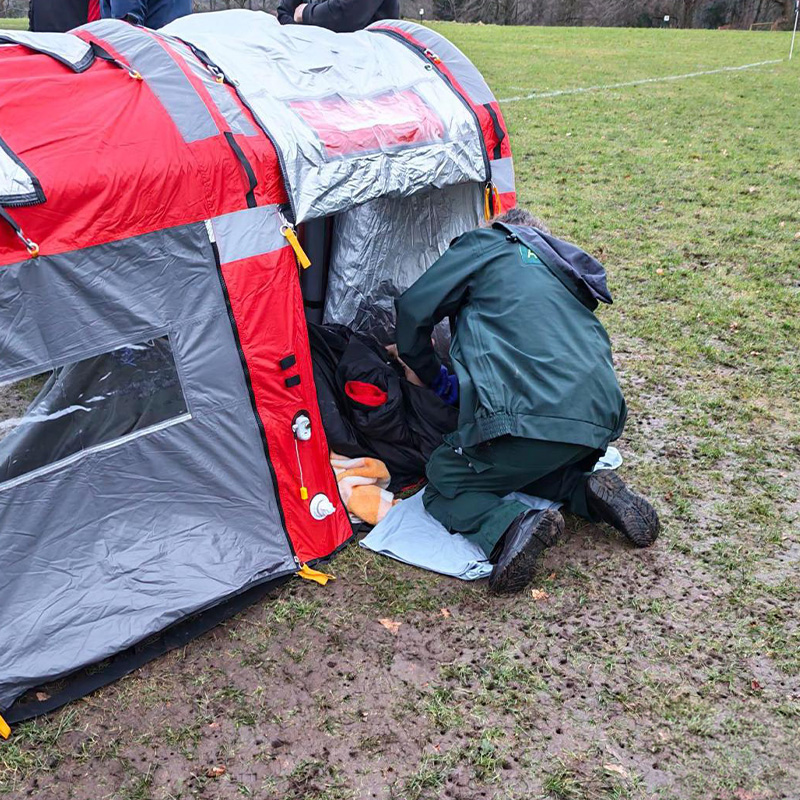 900Safe Shel in use