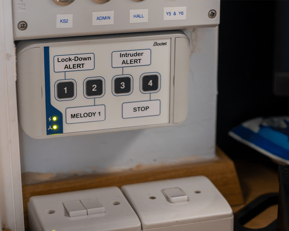 custom messages through lockdown solutions