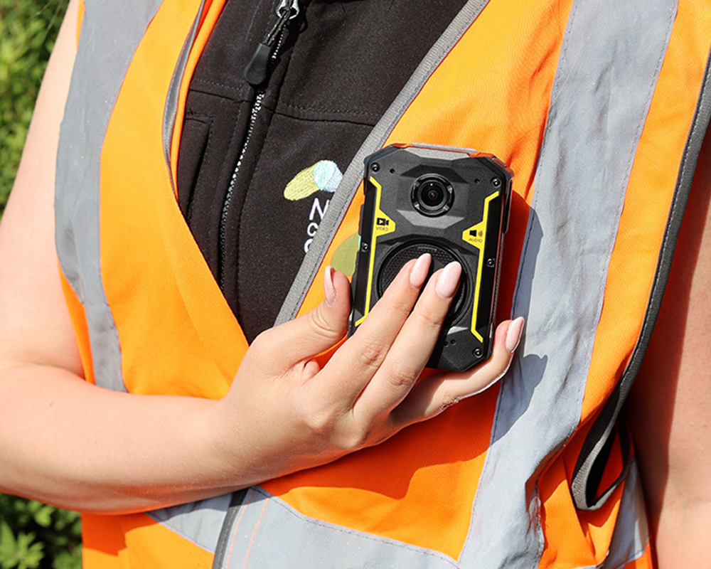 axon body camera being clicked